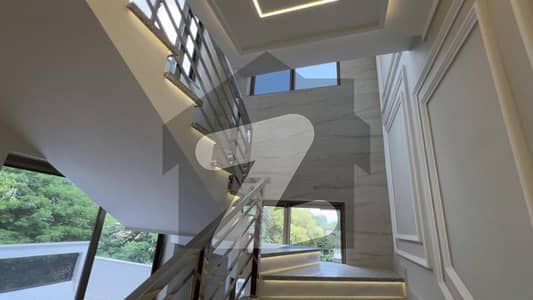 ایف ۔ 7/1 ایف ۔ 7,اسلام آباد میں 11 کمروں کا 1 کنال مکان 33.5 لاکھ میں کرایہ پر دستیاب ہے۔