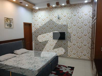 جوہر ٹاؤن لاہور میں 3 کمروں کا 12 مرلہ بالائی پورشن 90.0 ہزار میں کرایہ پر دستیاب ہے۔