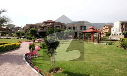 MPCHS Block D 40X80 Prime Location Plot For Sale