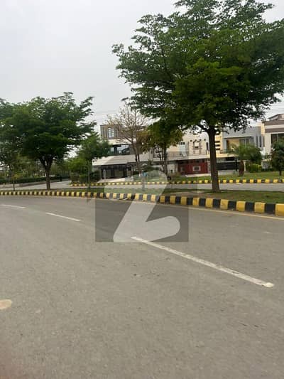 4 Marla Commercial Possession Plot For Sale