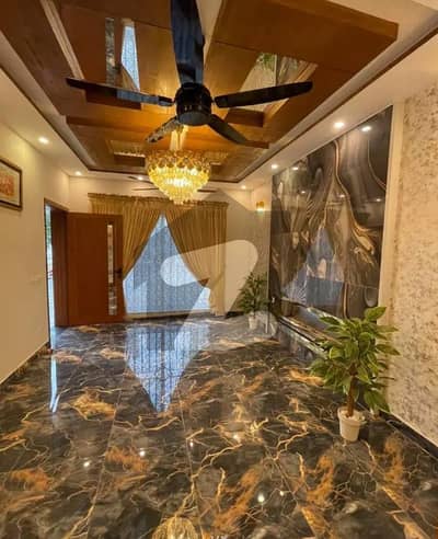 5 Marla Modern House For Rent In Jinnah Block, Sector E Bahria Town Lahore