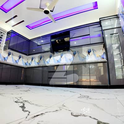 ائیرپورٹ ہاؤسنگ سوسائٹی راولپنڈی میں 6 کمروں کا 12 مرلہ مکان 5.5 کروڑ میں برائے فروخت۔