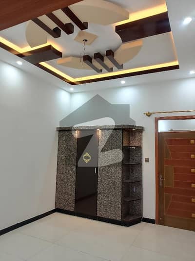 سیکٹر 31 ۔ پنجابی سوداگر سٹی فیز 2 سکیم 33 - سیکٹر 31,سکیم 33,کراچی میں 2 کمروں کا 5 مرلہ مکان 42.0 ہزار میں کرایہ پر دستیاب ہے۔