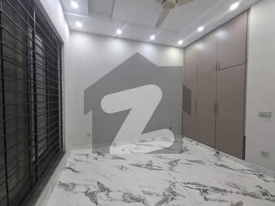 اتحاد ٹاؤن فیز ١ اتحاد ٹاؤن,رائیونڈ روڈ,لاہور میں 2 کمروں کا 5 مرلہ مکان 65.0 ہزار میں کرایہ پر دستیاب ہے۔