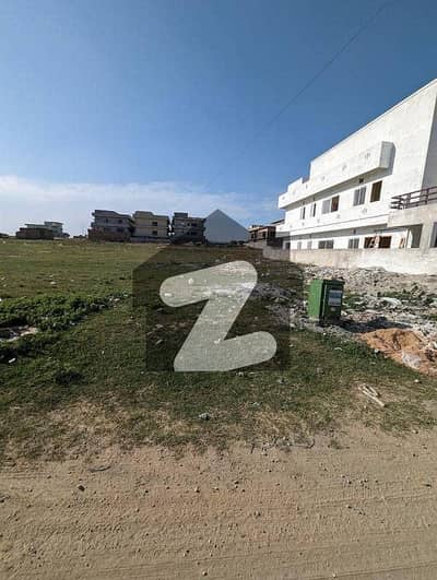 14 Marla Plot For Sale in G-14/3 Islamabad