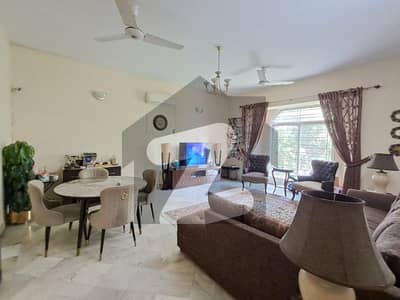 F-11 UPPER PORTION FOR RENT EXCELLENT 666 SQY UPPER PORTION PROPER AND MODERN FITTINGS, TILED FLOORING 3 BEDROOMS, 3 ATTACHED BATHROOMS TV LOUNGE, DRAWING DINING, 1 KITCHEN