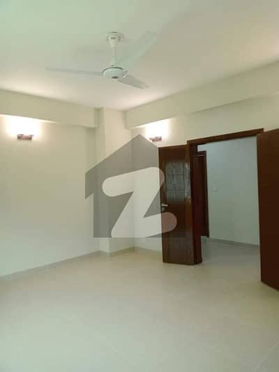 عسکری 11 ۔ سیکٹر بی عسکری 11,عسکری,لاہور میں 3 کمروں کا 10 مرلہ فلیٹ 1.57 لاکھ میں کرایہ پر دستیاب ہے۔