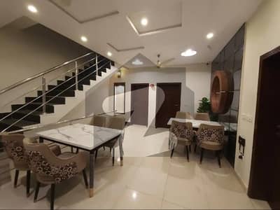 Rooms Available For Single Male