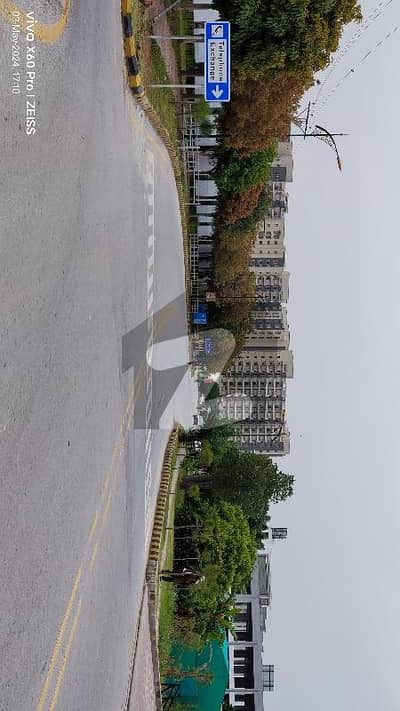 بحریہ انکلیو - سیکٹر اے بحریہ انکلیو,بحریہ ٹاؤن,اسلام آباد میں 14 مرلہ کمرشل پلاٹ 19.0 کروڑ میں برائے فروخت۔