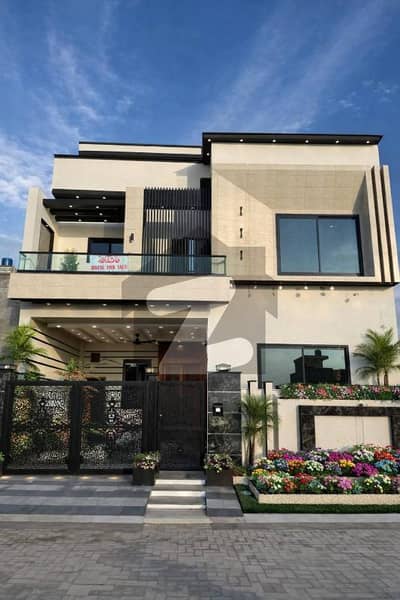 Urgent Sale Investor Rate 6 Marla House Diamond City Near V Mall Cantt Sialkot