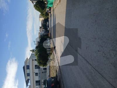 بحریہ ٹاؤن فیز 8 - عثمان ڈی بلاک بحریہ ٹاؤن فیز 8 ۔ سفاری ویلی,بحریہ ٹاؤن فیز 8,بحریہ ٹاؤن راولپنڈی,راولپنڈی میں 1 کنال رہائشی پلاٹ 2.5 کروڑ میں برائے فروخت۔