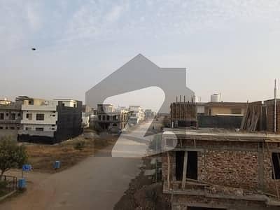 8 Marla Commercial Plot In E-Block | Bahria Town | Demand 4.5 Crore
