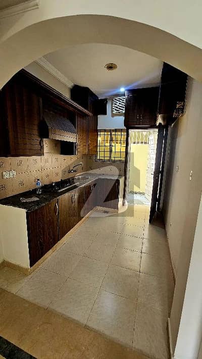 25x40 4 Marla used house for Sale G-13/1