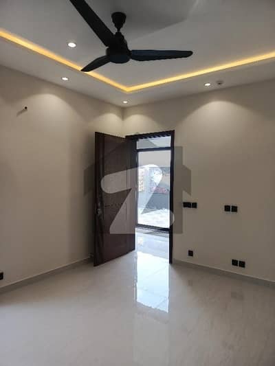 20-Marla,s Brand New Upper Portion For Rent