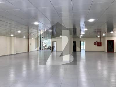 جی ۔ 8 مرکز جی ۔ 8,اسلام آباد میں 4 کنال Studio عمارت 60.0 لاکھ میں کرایہ پر دستیاب ہے۔