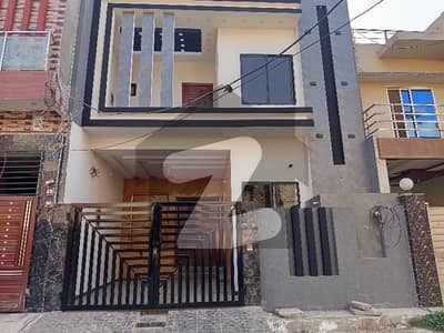 Prime Location 4 Marla House For sale In Green Valley