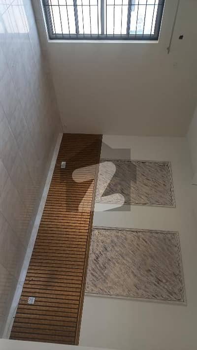 Mian Brother,s Offer DHA Pheas5 5Marla Modern House Rent Tiled & Wooden Floor Near to Park +,Market