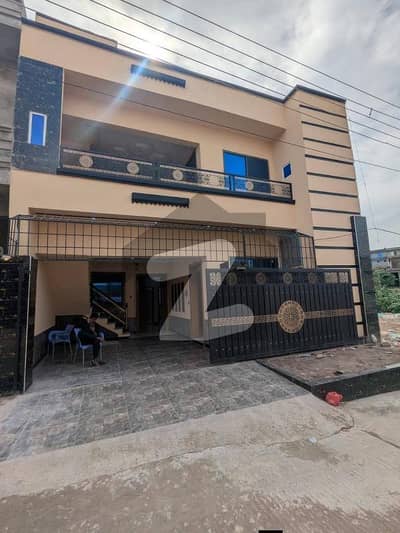 ائیرپورٹ ہاؤسنگ سوسائٹی - سیکٹر 4 ائیرپورٹ ہاؤسنگ سوسائٹی,راولپنڈی میں 3 کمروں کا 6 مرلہ مکان 1.7 کروڑ میں برائے فروخت۔