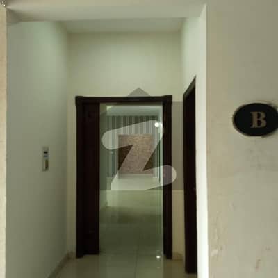 10 MARLA 3 BEDROOM GROUND FLOOR APARTMENT AVAILABLE FOR SALE