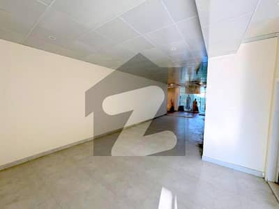 ایف ۔ 7 اسلام آباد میں 1 کمرے کا 4 مرلہ دفتر 4.0 لاکھ میں کرایہ پر دستیاب ہے۔