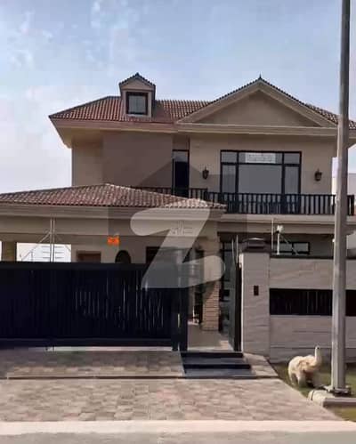 ڈی ایچ اے فیز 8 - بلاک ایس فیز 8,ڈیفنس (ڈی ایچ اے),لاہور میں 3 کمروں کا 1 کنال بالائی پورشن 1.8 لاکھ میں کرایہ پر دستیاب ہے۔