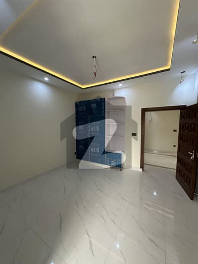 بنی گالہ اسلام آباد میں 4 کمروں کا 8 مرلہ مکان 3.2 کروڑ میں برائے فروخت۔