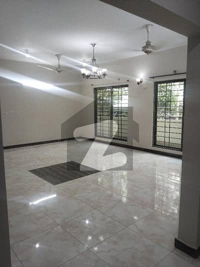 1 Floor 3 Bed Room Apartments For Sale in Askari 11 Lahore
