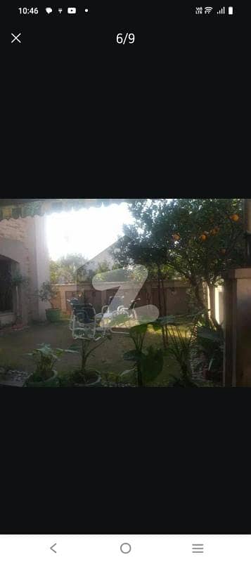 50*90 Cda Transfer Corner Park Face Triple Storey House Available In F-11/2 On Top Location