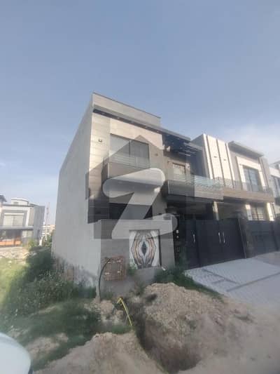 5 Marla Modern House For rent in DHA Rahber Sector II