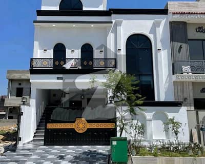 A House Of 5 Marla In Faisal Margalla City