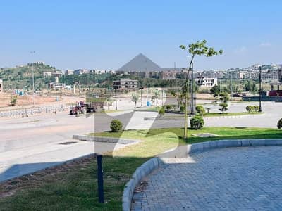 1 kanal plot solid and level land direct access from sir syed boulevard