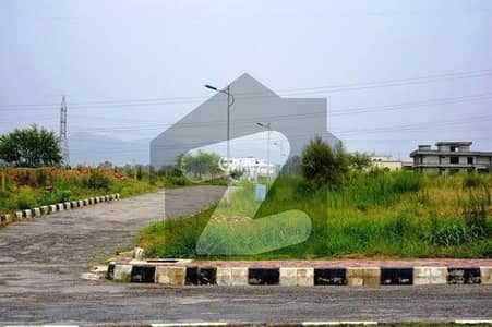 12 Marla Main Road Plot For Sale In Gulberg Residencia Block V Prime Location