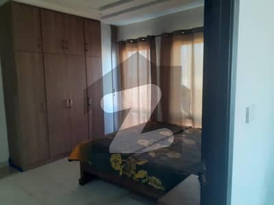 2 Bed Furnished Flat for Rent | 890 Sq Ft | Bahria Town Phase 6 | Rent 50K