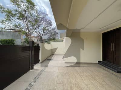 بحریہ انکلیو بحریہ ٹاؤن,اسلام آباد میں 5 کمروں کا 10 مرلہ مکان 1.7 لاکھ میں کرایہ پر دستیاب ہے۔