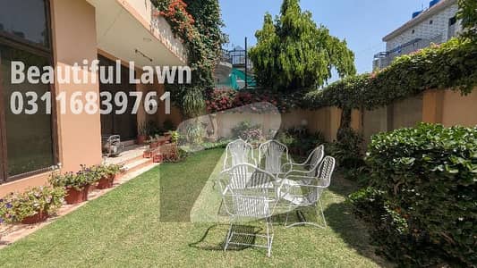 22 Marla Corner House For Sale in Azam Garden Near Hanjarwal Orange Line Station Main Multan Road Lahore