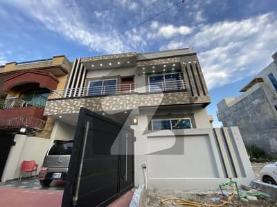 7 Marla (30x60) Beautiful Brand New First Entry House For Sale In G-13 Islamabad