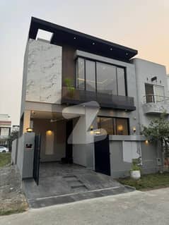 5 MARLA BRAND NEW ULTRA MODERN DESIGN HOUSE FOR SALE IN DHA RAHBER