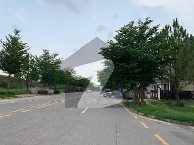 1Kanal ideal location solid land plot with stunning hills view