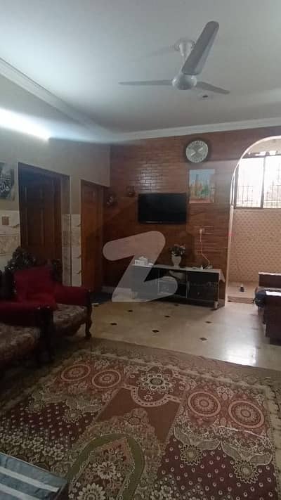 اڈیالہ روڈ راولپنڈی میں 2 کمروں کا 6 مرلہ مکان 1.4 کروڑ میں برائے فروخت۔