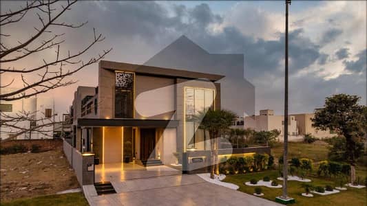 ڈی ایچ اے فیز 7 ڈیفنس (ڈی ایچ اے),لاہور میں 5 کمروں کا 1 کنال مکان 12.0 کروڑ میں برائے فروخت۔