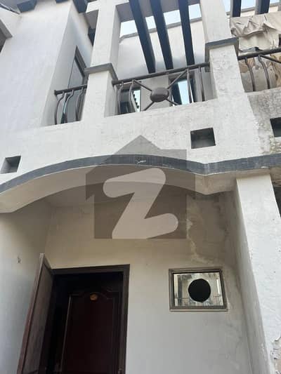 3.5 Marla House with gas For sale