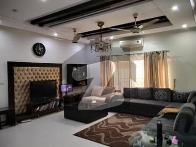 100% Original Images 01 Kanal Slightly Used Modern Design House For Rent In DHA Phase 3 Lahore.