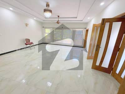 Brand New 10 Bedroom House Near To Park For Rent In F-11, Islamabad