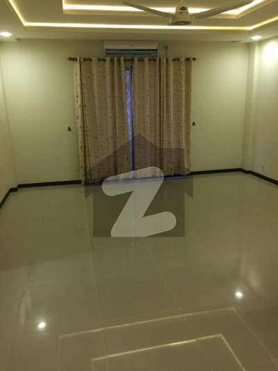 بحریہ ٹاؤن راولپنڈی راولپنڈی میں 1 کمرے کا 4 مرلہ فلیٹ 55.0 ہزار میں کرایہ پر دستیاب ہے۔