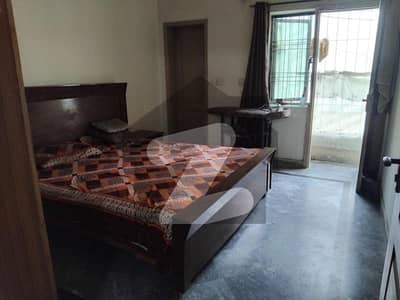 Prime Location 05 Marla Home For Sale