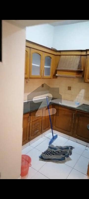 توحید کمرشل ایریا ڈی ایچ اے فیز 5,ڈی ایچ اے ڈیفینس,کراچی میں 2 کمروں کا 4 مرلہ فلیٹ 1.0 کروڑ میں برائے فروخت۔