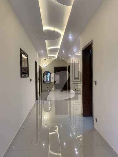 نیول اینکریج اسلام آباد میں 3 کمروں کا 1 کنال بالائی پورشن 1.25 لاکھ میں کرایہ پر دستیاب ہے۔