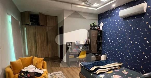 House In Garden Town For sale