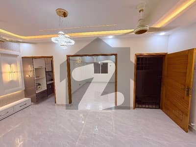 نشاط کمرشل ایریا ڈی ایچ اے فیز 6,ڈی ایچ اے ڈیفینس,کراچی میں 2 کمروں کا 4 مرلہ فلیٹ 2.5 کروڑ میں برائے فروخت۔