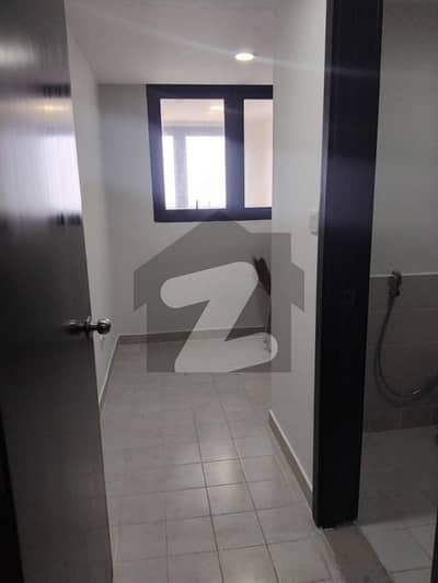 EMAAR CORAL TOWER 1 4 BEDROOM APARTMENT FOR SALE